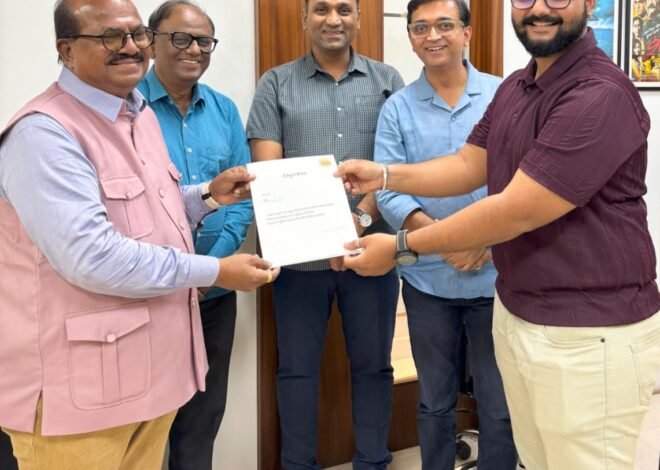सिने दिग्दर्शक -लेखक विजू माने यांच्या ‘जबरी खबरी’ डिजिटल चॅनेलला राजा माने यांची सदिच्छा भेट,  नव्या पत्रकारांना नियुक्तीपत्रांचे वितरण