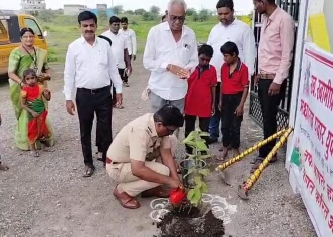 “पर्यावरणासाठी एकत्र आले हात — महाराणा प्रताप नगरमध्ये वृक्षारोपणाने फुलले हरित स्वप्न”