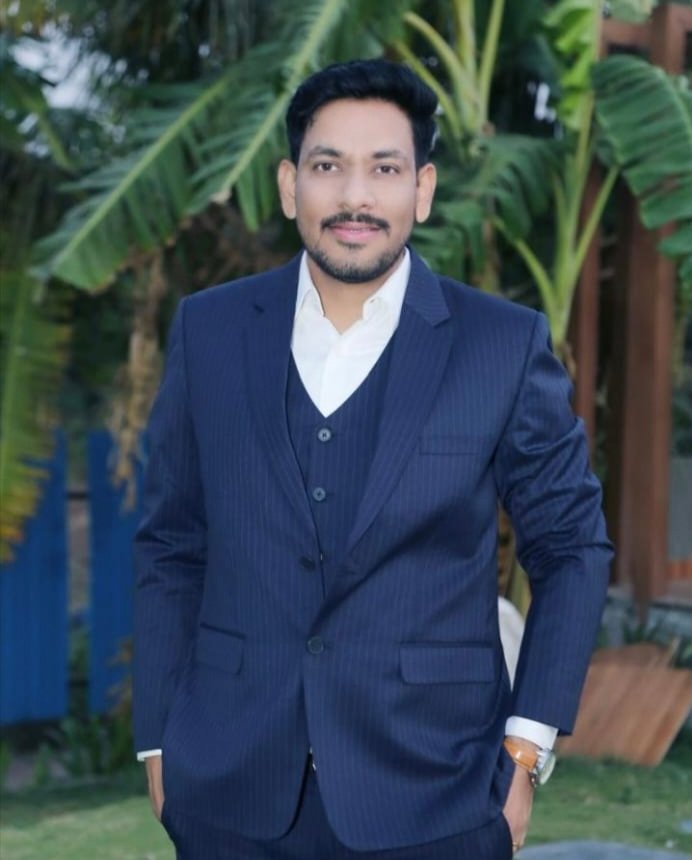 हर्षल बोरसे यांची विद्यापीठ अभ्यास मंडळावर नियुक्ती; शैक्षणिक, औद्योगिक व साहित्य क्षेत्रातून अभिनंदनाचा वर्षाव